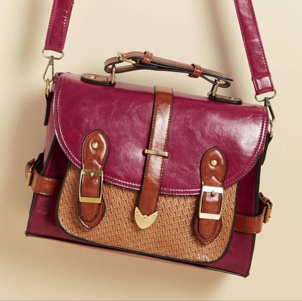 Modcloth Authentically Academic Bag in Wine